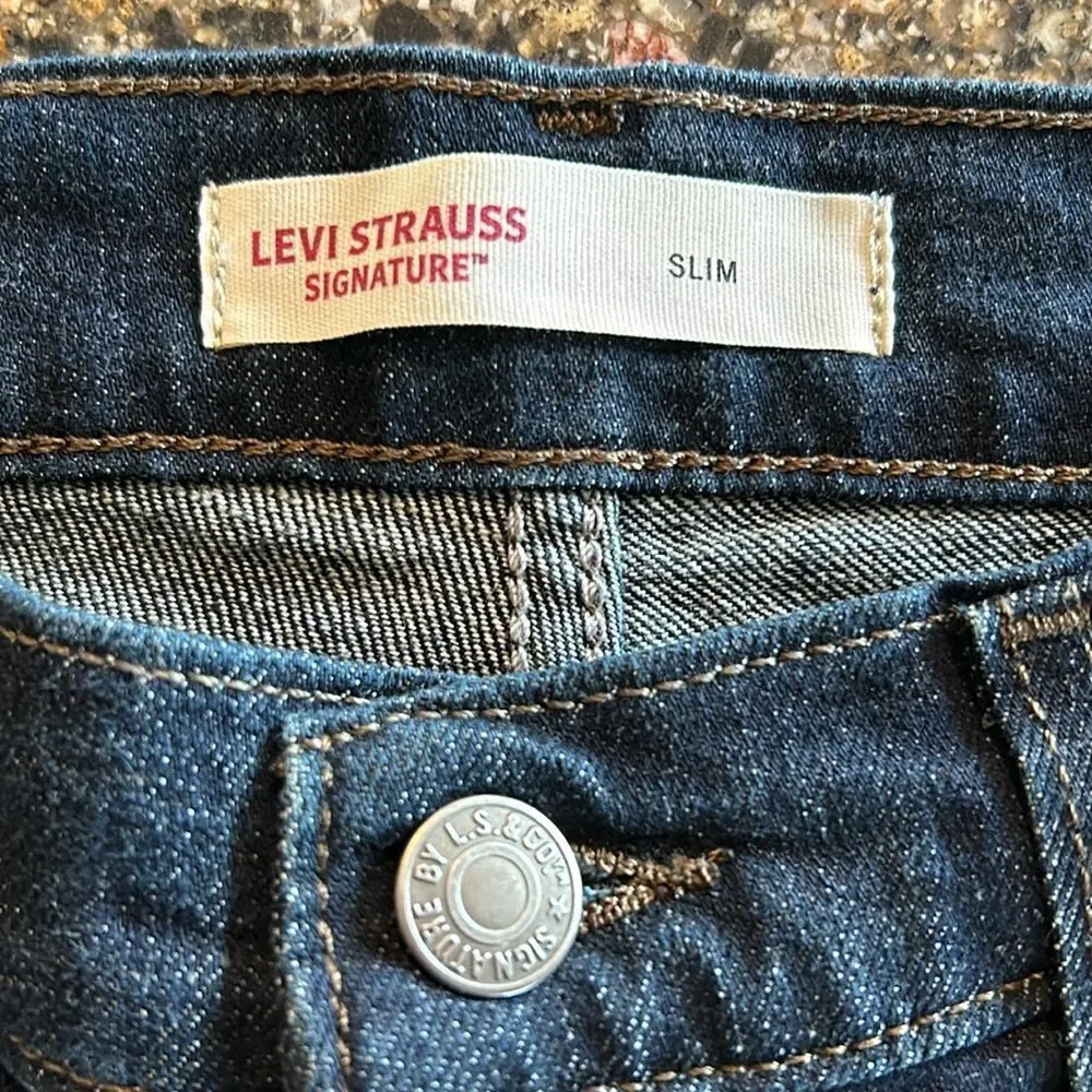 NEW Levi's Signature Men's Slim Darkwash Jeans
